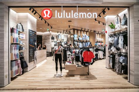 lululemon outlet store.